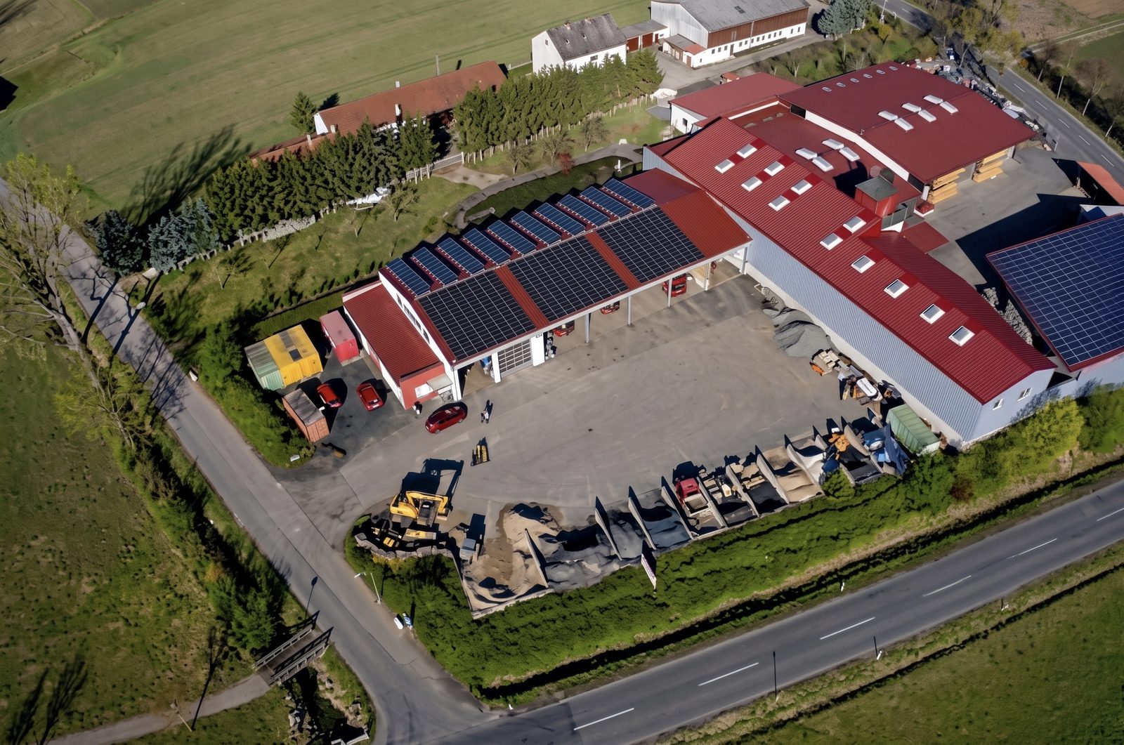 Luftaufnahme des Firmengeländes von Hohmann in Eiterfeld-Ufhausen